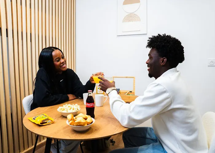 Luxe Romantique Avec Privatif Апартаменты Анже